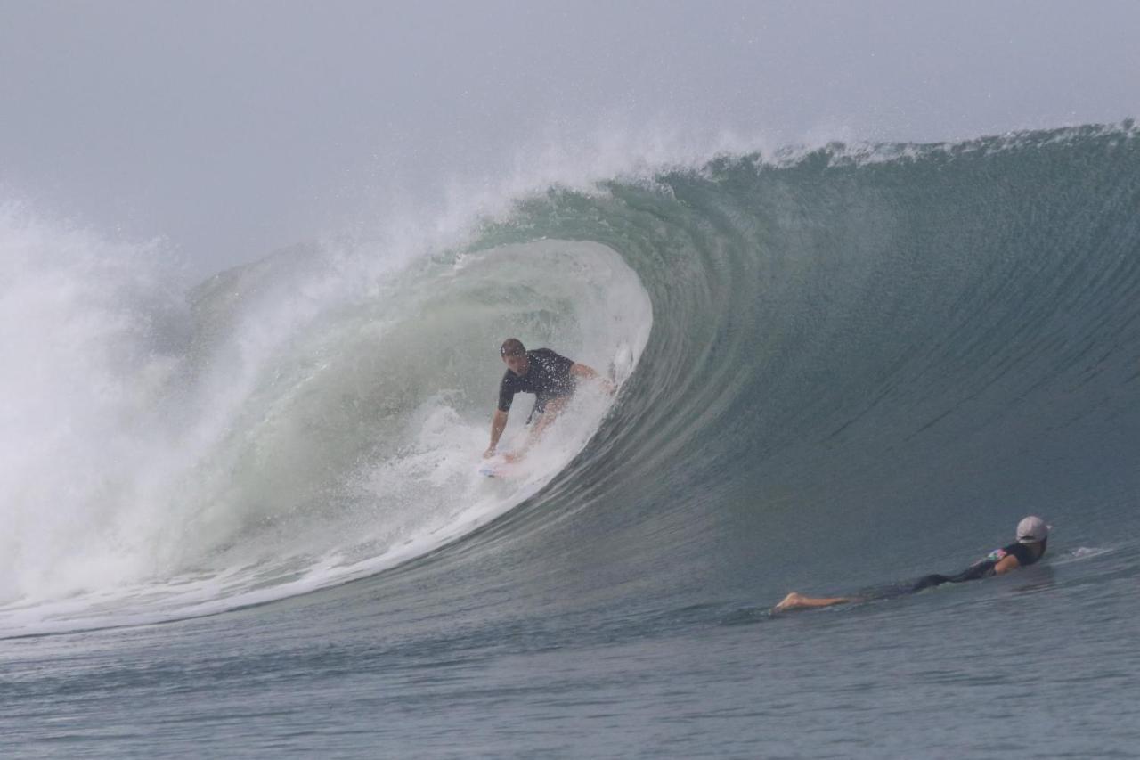 Sirena Surf Lodge Miramar Nicaragua Buitenkant foto