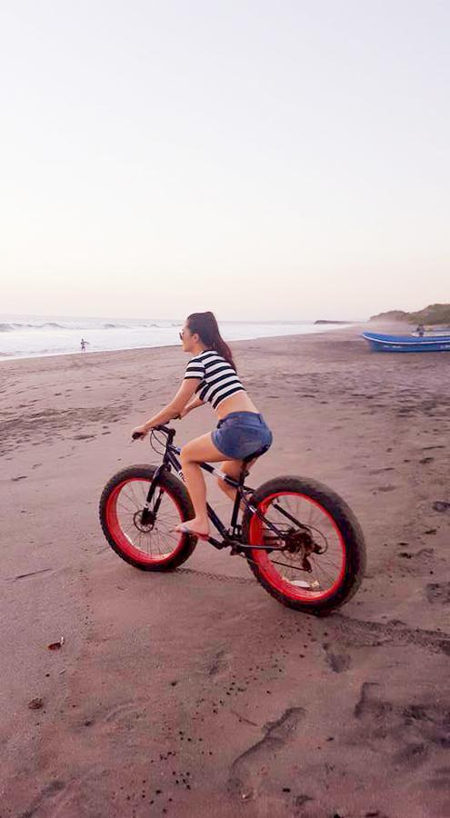 Sirena Surf Lodge Miramar Nicaragua Buitenkant foto