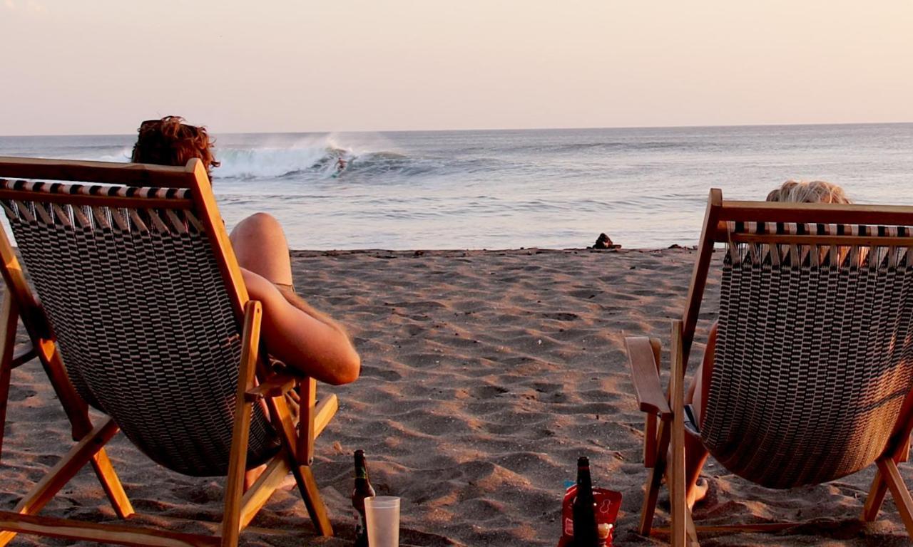 Sirena Surf Lodge Miramar Nicaragua Buitenkant foto